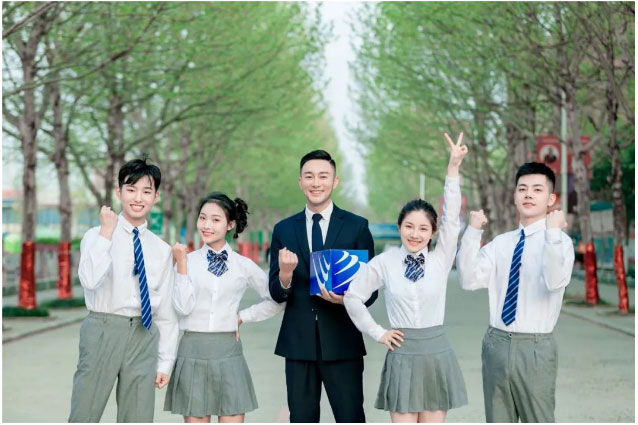 2025㶫챾䣬ѧܳ³·»
